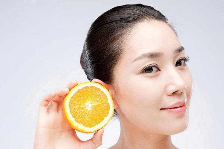 Collagen và vitamin C: Công dụng cho làn da phái đẹp