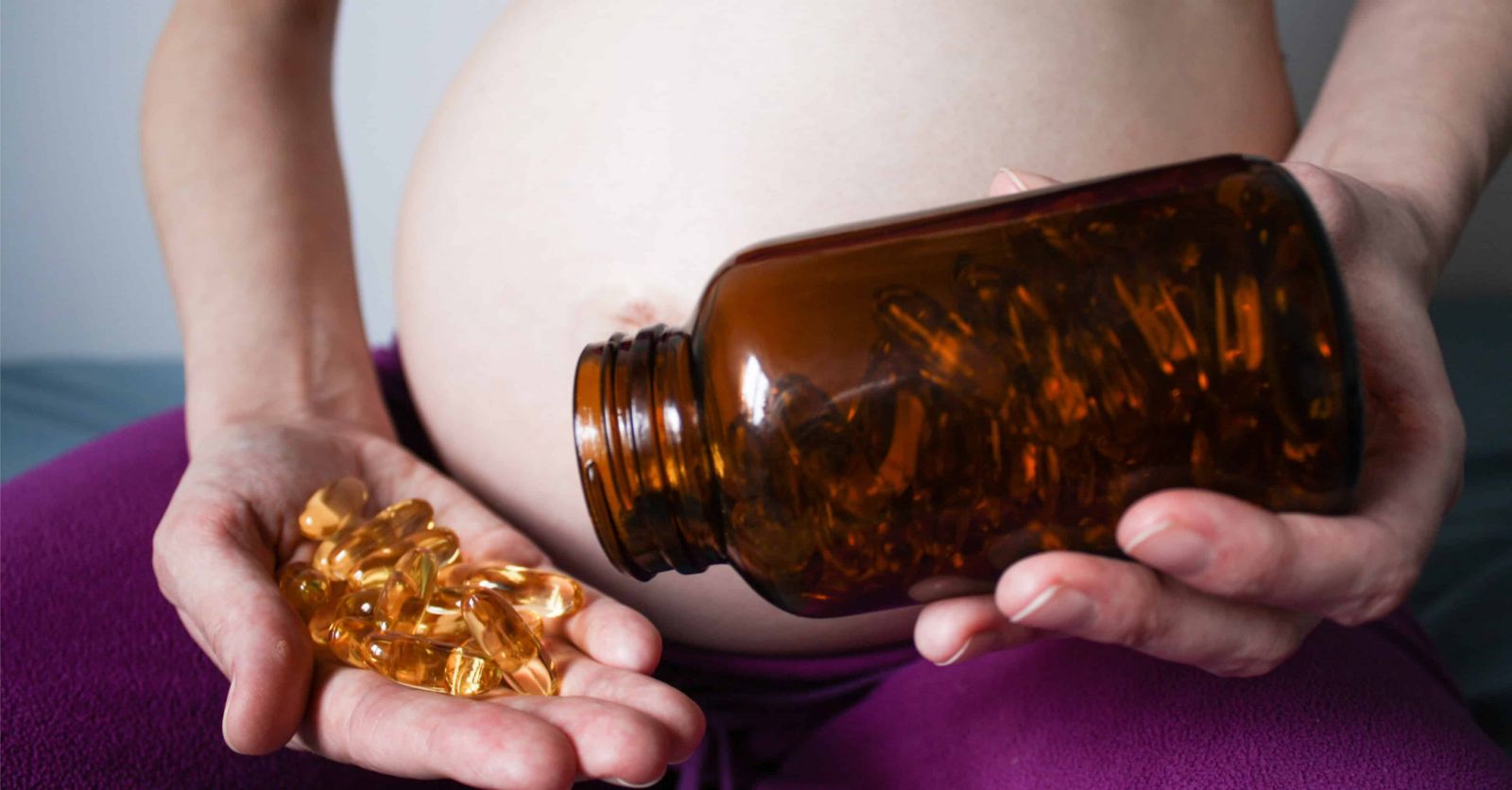Tinh dầu hoa anh thảo tăng khả năng thụ thai và hỗ trợ quá trình chuyển dạ
