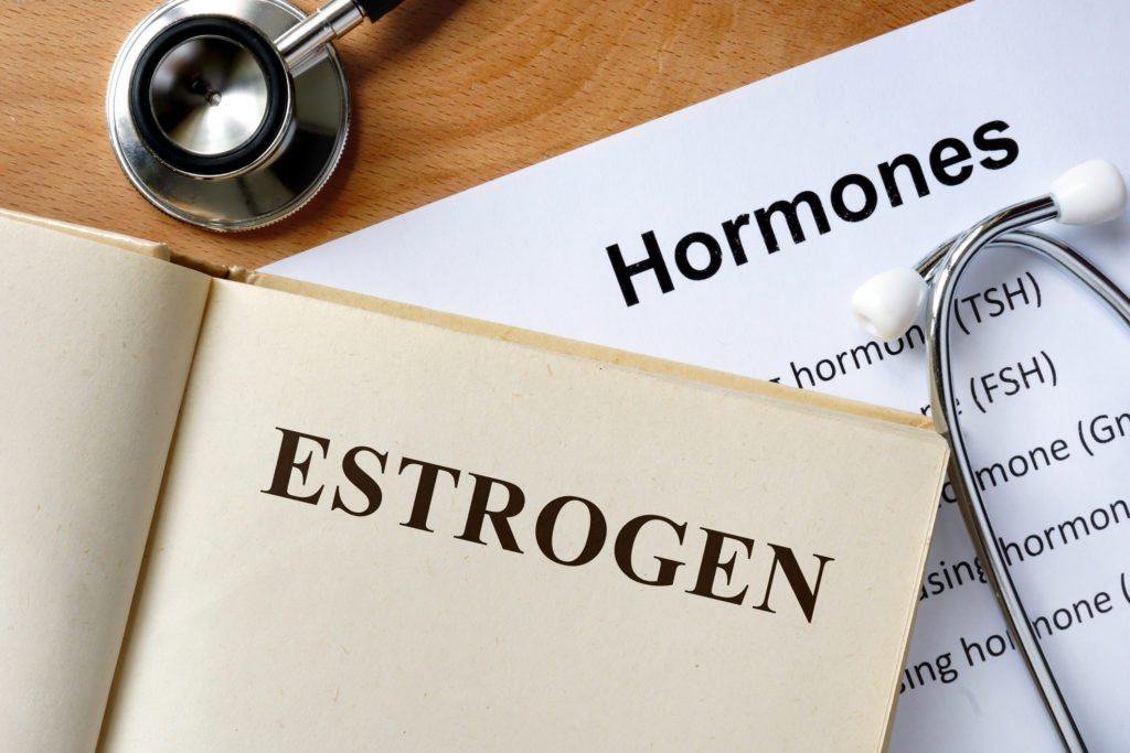 Thiếu hụt estrogen: Nguyên nhân do đâu? Cách khắc phục là gì?